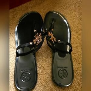 Tory Burch Patent Leather Flip Flop, Size 9